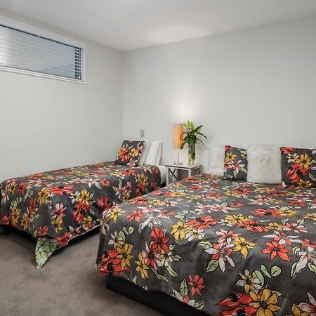 Pohutukawa Apartment ピクトン エクステリア 写真