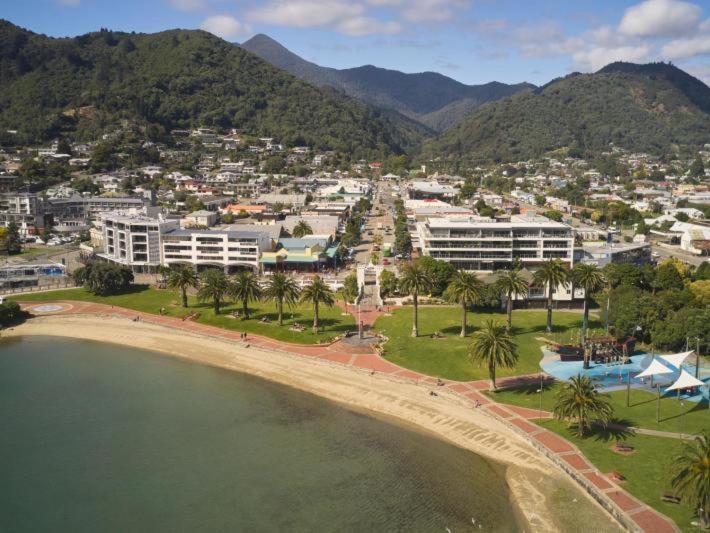 Pohutukawa Apartment ピクトン エクステリア 写真