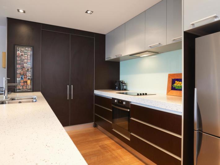 Pohutukawa Apartment ピクトン エクステリア 写真